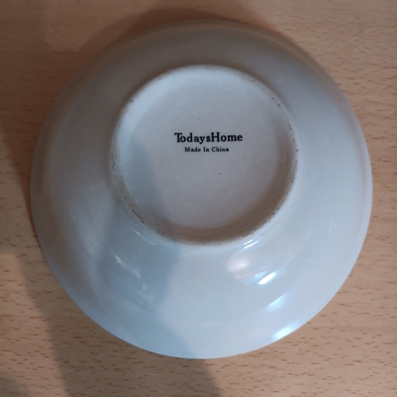 Colorful Striped Ceramic Bowl - Picture 2 of 2